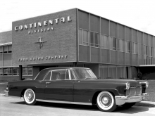 Lincoln Continental Mark II 1956 06